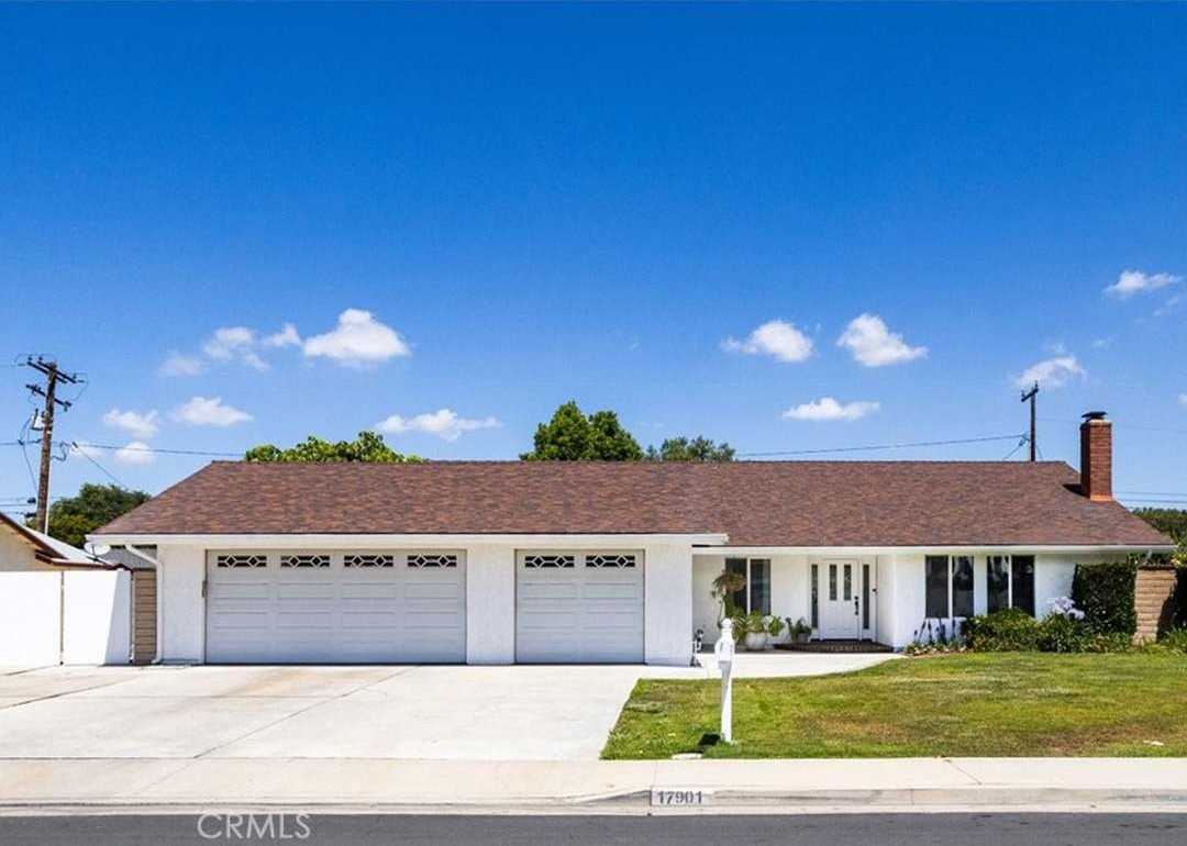 17901 Martha Anne Dr - Photo 2 of 17