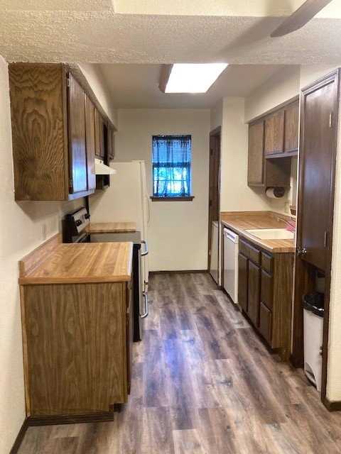 3402 S Winston Ave - Photo 4 of 5