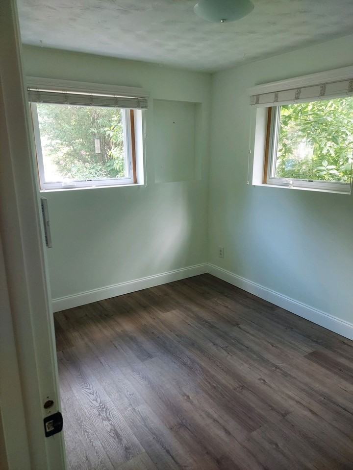 719 Pear St - Photo 6 of 10