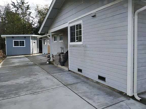 18 Adobe Ct - Photo 7 of 8