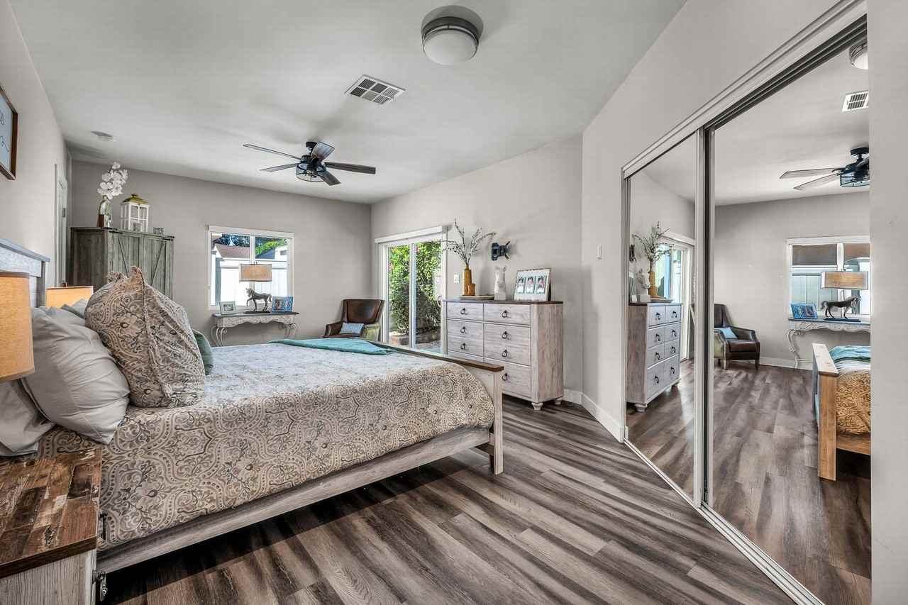 5017 W 123rd Pl - Photo 2 of 6