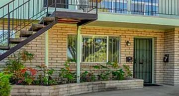 featured image of 727 E Carleton St #1-2