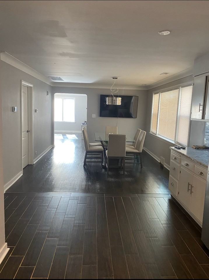 6137 N Richmond St #1 - Photo 3 of 4