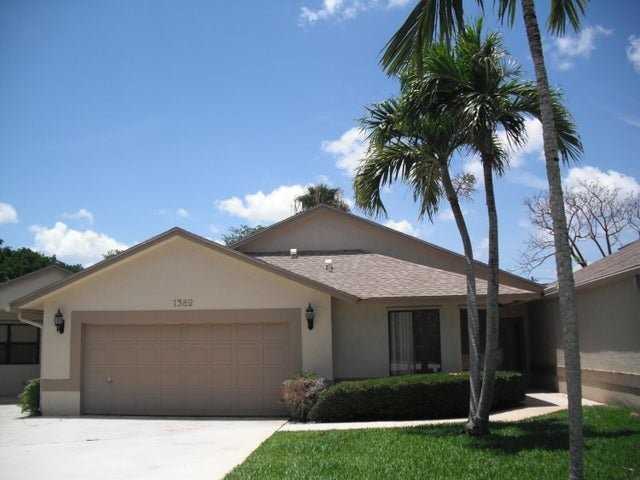 1382 Nw 13th Ct - Photo 2 of 7