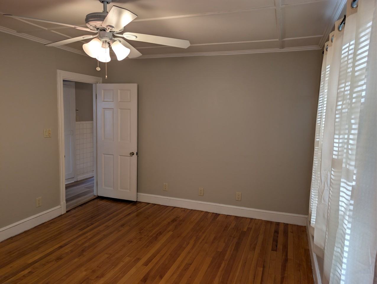 36 Western Ave #2 - Photo 5 of 16