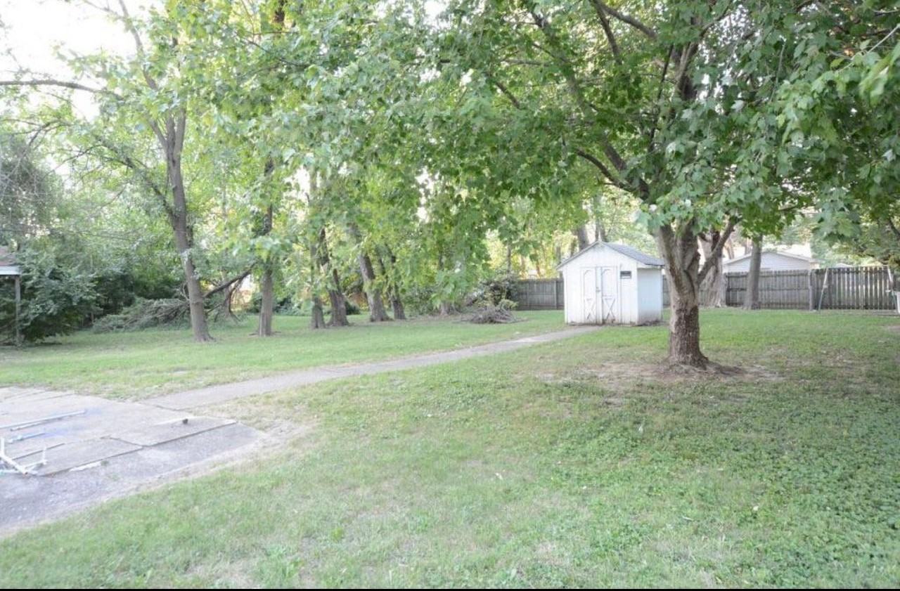 1612 W Hunt St - Photo 5 of 15