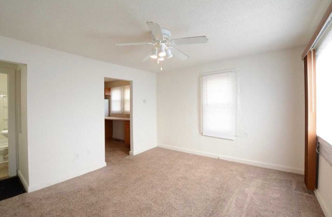 1612 W Hunt St - Photo 6 of 15
