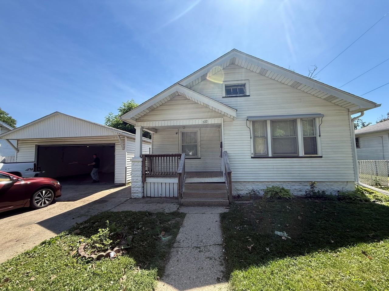 722 S 16th St - Photo 6 of 20
