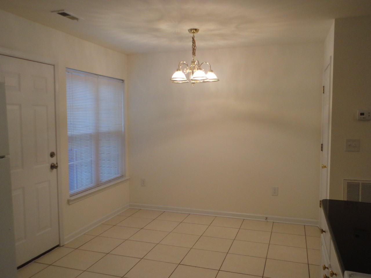 621A 5th Ave S - Photo 2 of 6