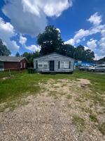 featured image of 3120 Lower Wetumpka Rd