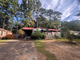 208 Carol Dr - Photo 1 of 1