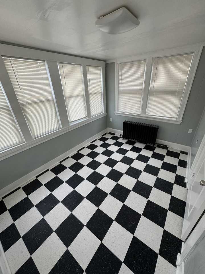428 W Bancroft St #4 - Photo 6 of 10