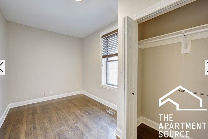 2021 N Hoyne Ave #4R - Photo 6 of 11