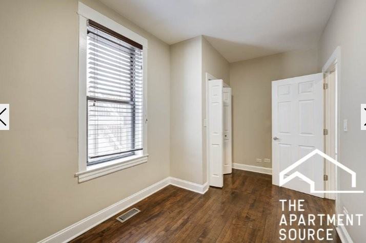 2021 N Hoyne Ave #4R - Photo 7 of 11