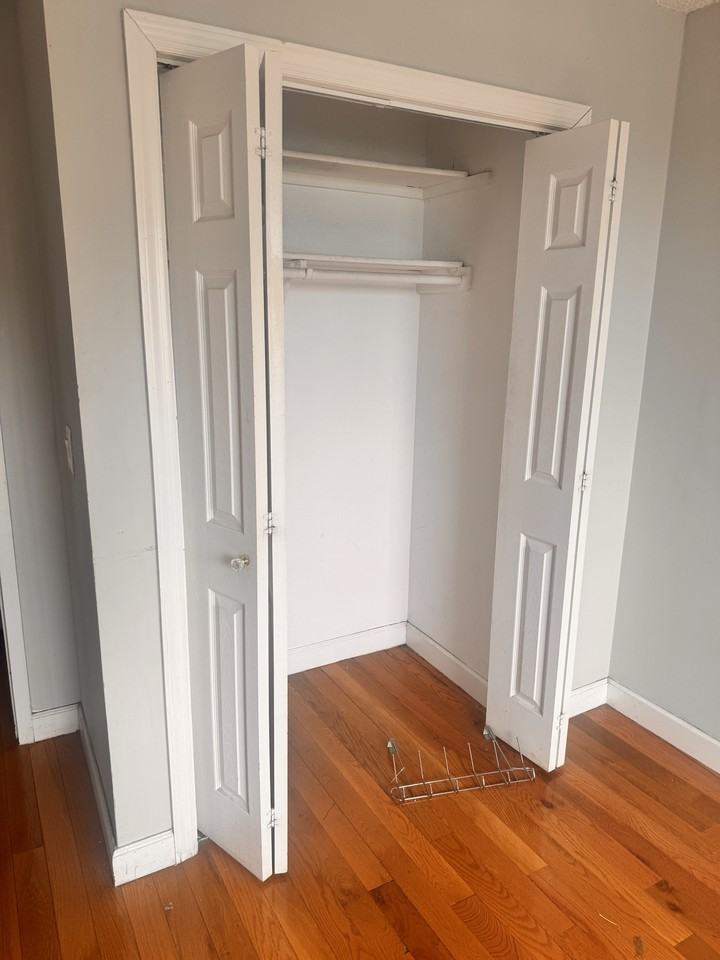 137-02 Northern Boulevard #8G - Photo 6 of 14