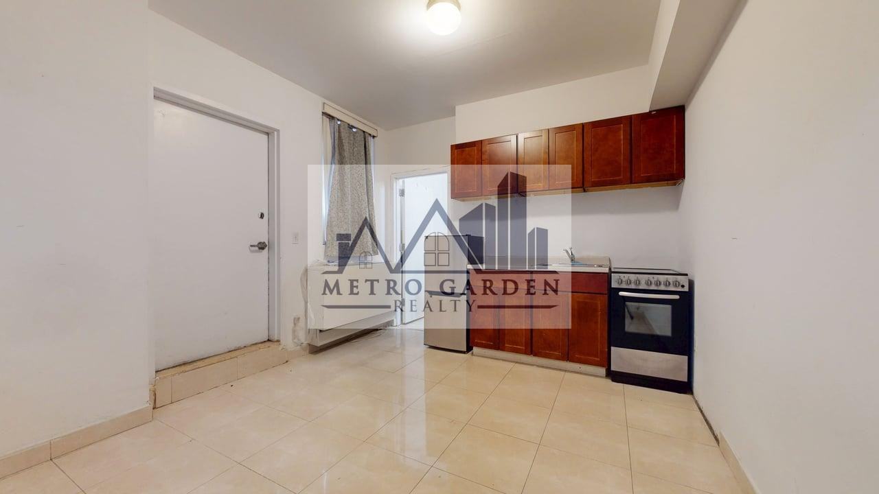 102-02 Queens Boulevard #1A - Photo 3 of 13