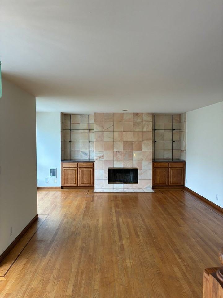 3041 Buchanan St #3041 - Photo 3 of 24