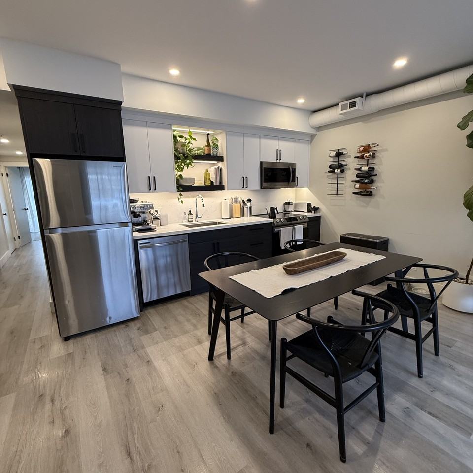 55 Vine Avenue #101 - Photo 5 of 15