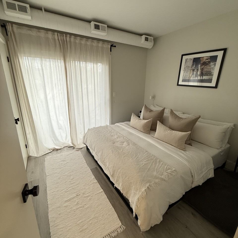 55 Vine Avenue #101 - Photo 7 of 15