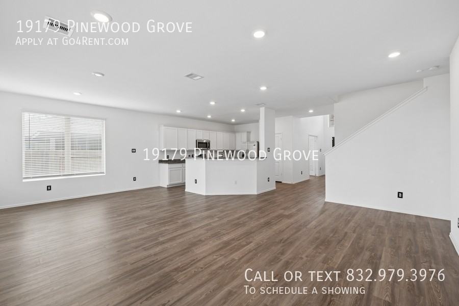 19179 Pinewood Grove Trl - Photo 5 of 27