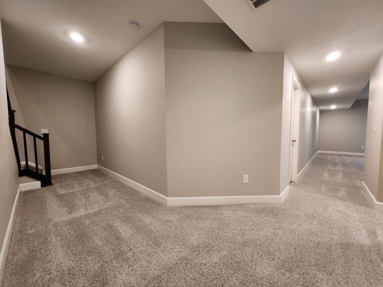 4070 Hidden Gulch Rd - Photo 7 of 30