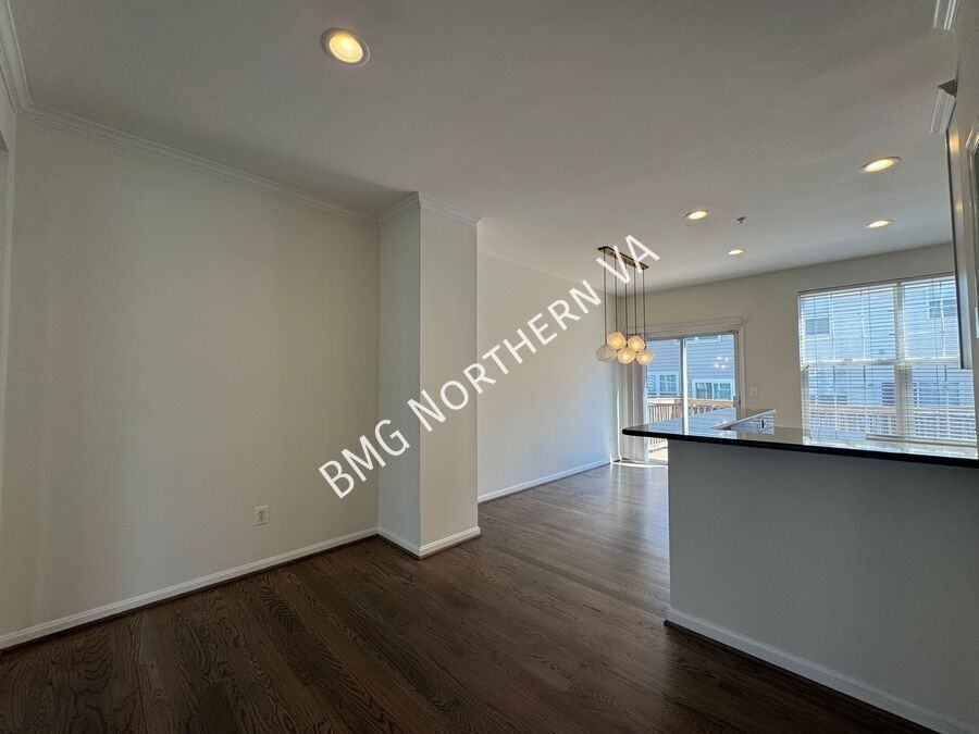 3850 Dominion Mill Dr - Photo 5 of 30