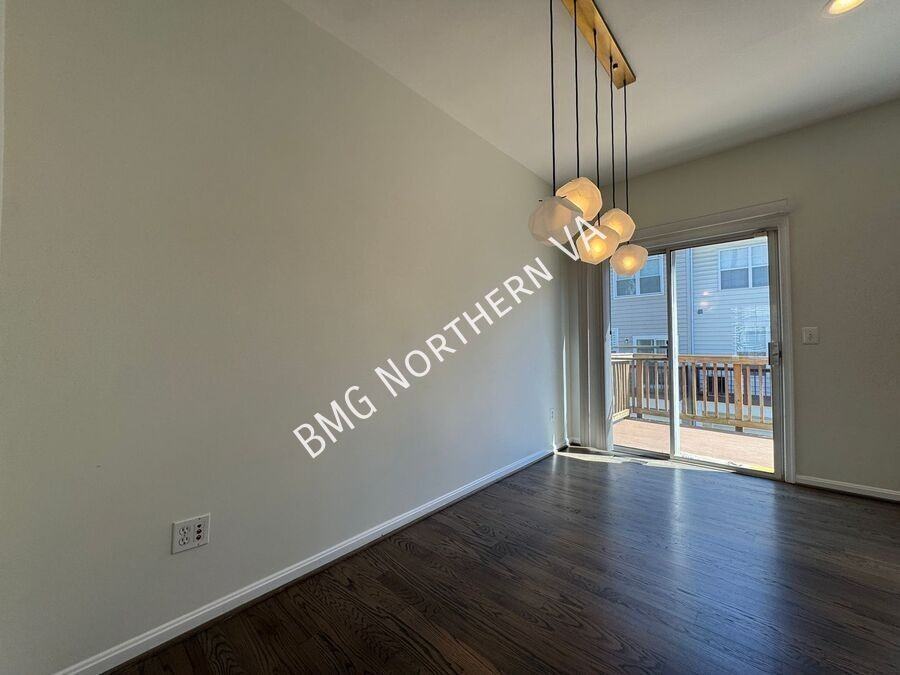 3850 Dominion Mill Dr - Photo 7 of 30
