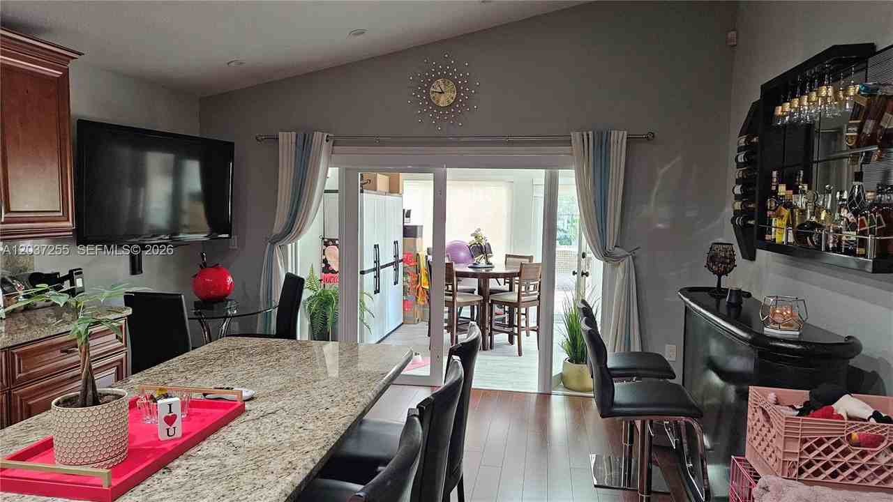 17124 Sw 143rd Pl #NA - Photo 3 of 20
