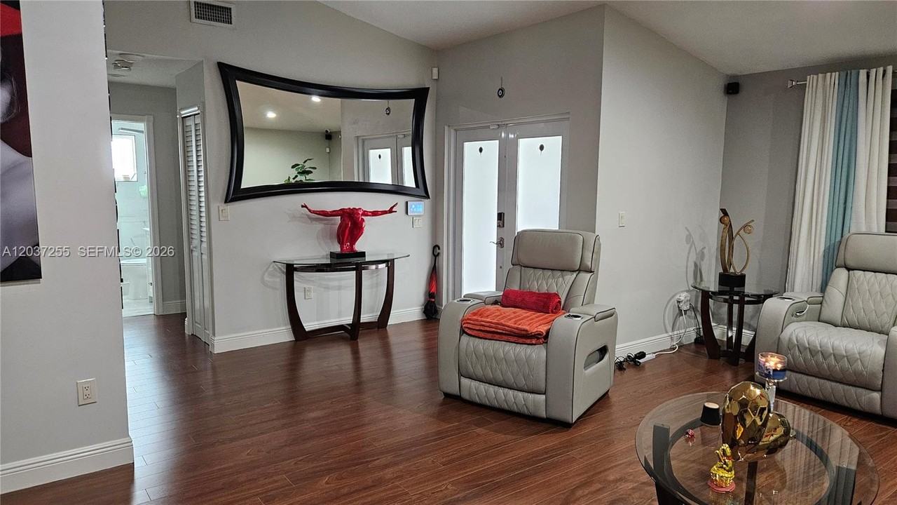 17124 Sw 143rd Pl #NA - Photo 7 of 20
