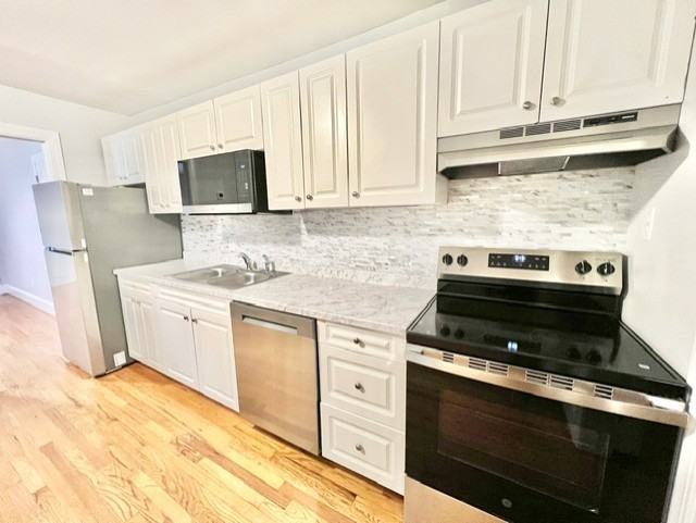 310 Winston St #C - Photo 2 of 18