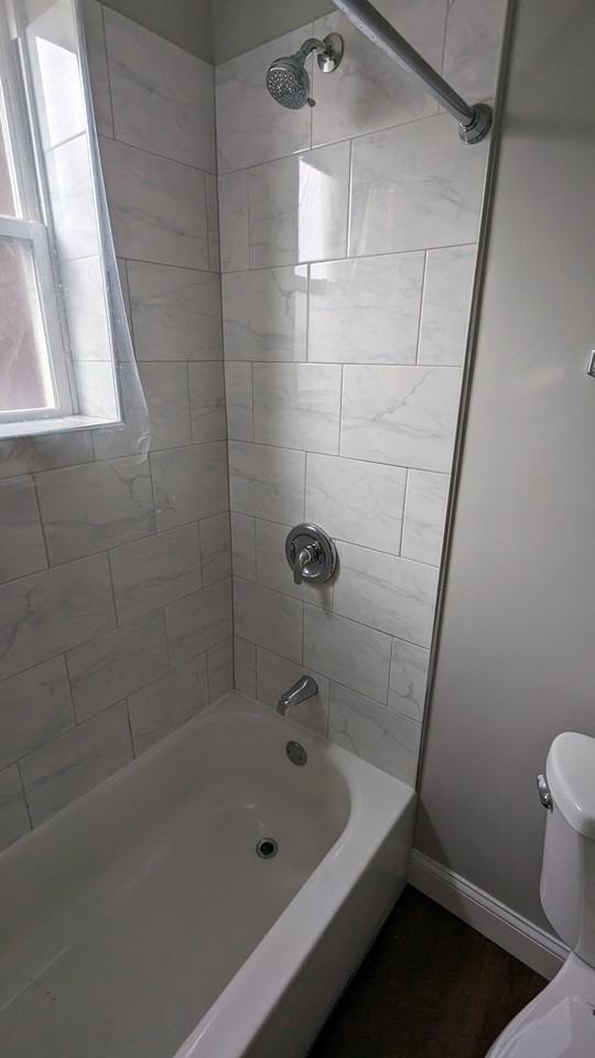 3704 Hereford St #2N - Photo 7 of 8
