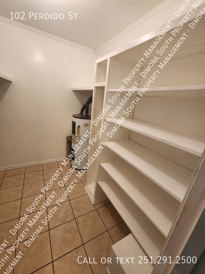 102 Perdido St - Photo 7 of 17