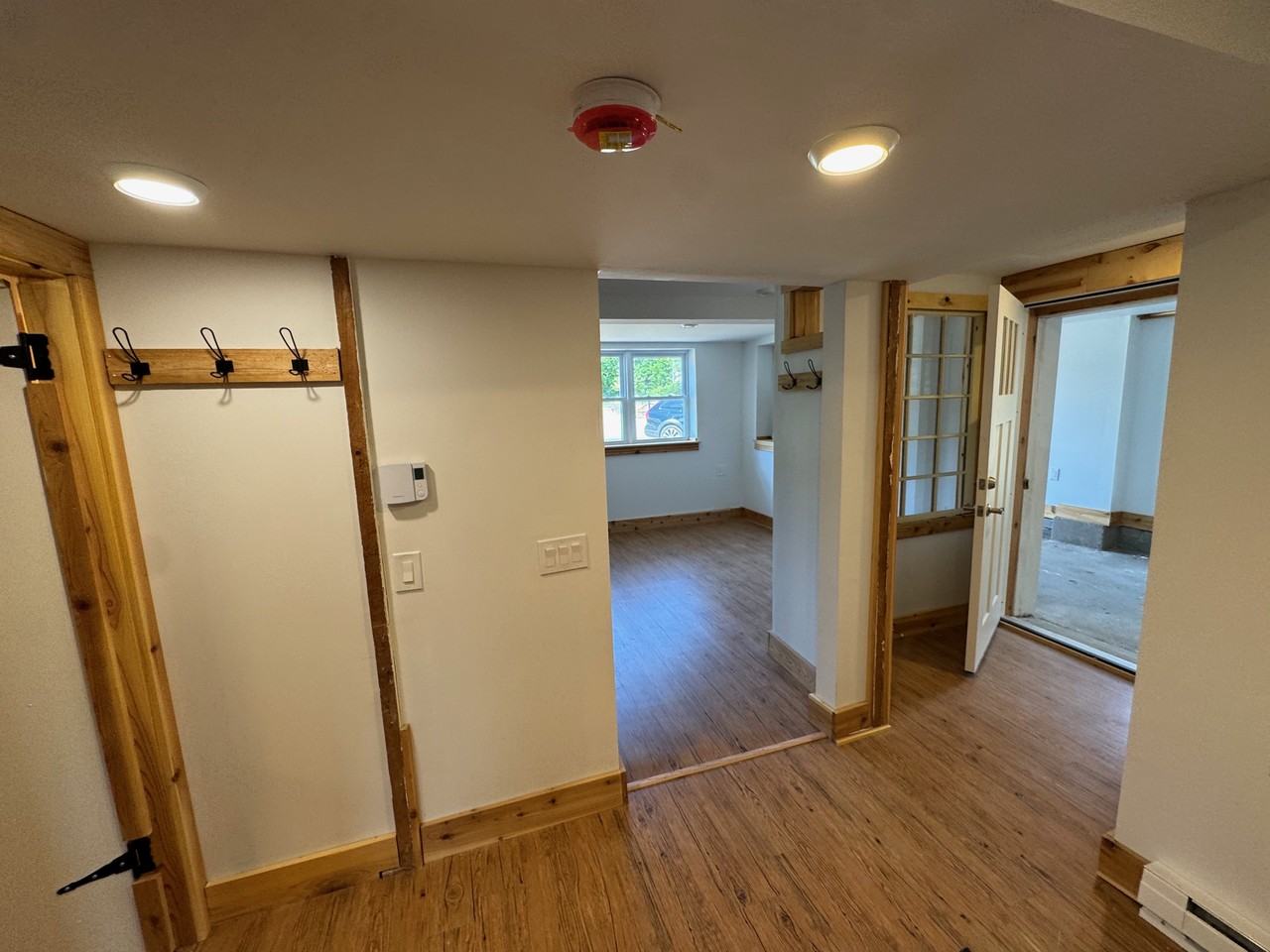 227 Main St - Photo 6 of 22