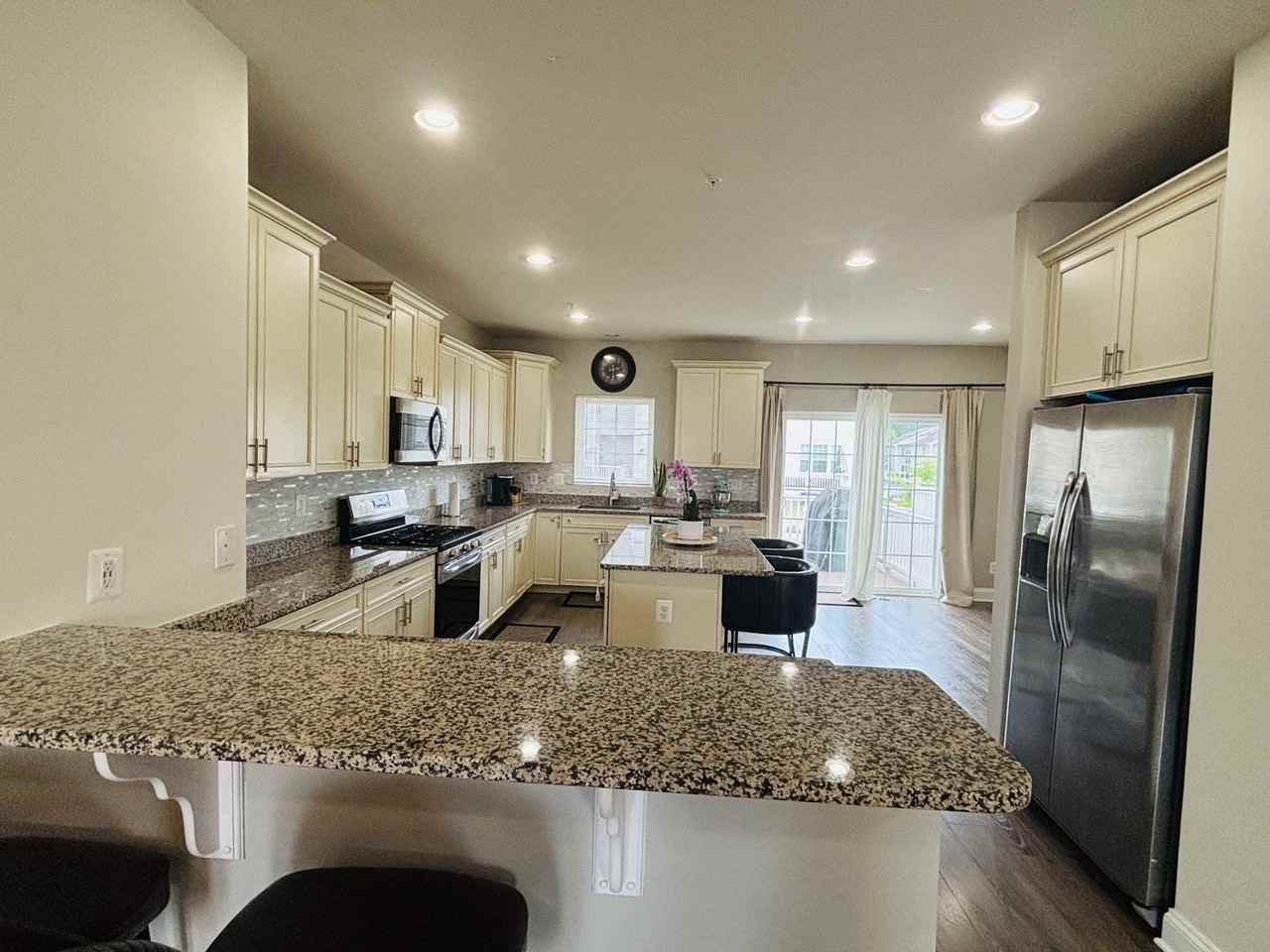519 Roszel Way #0 - Photo 7 of 24