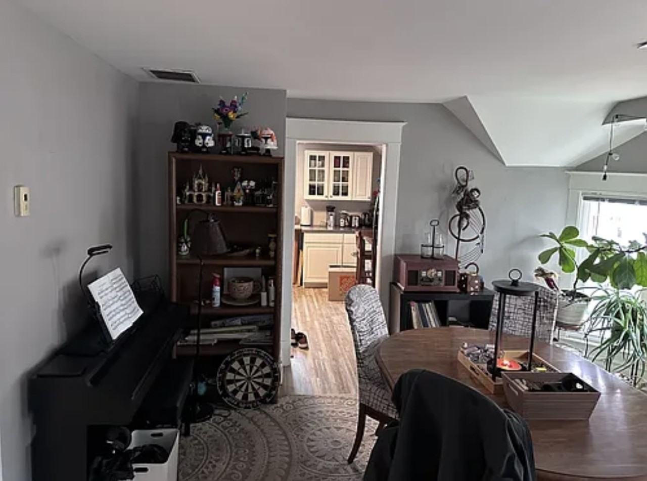 729 College Ave Ne - Photo 7 of 22