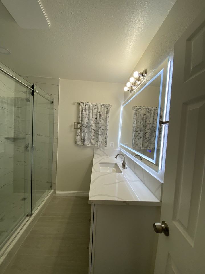 5460 Pine Ave #NA - Photo 3 of 22