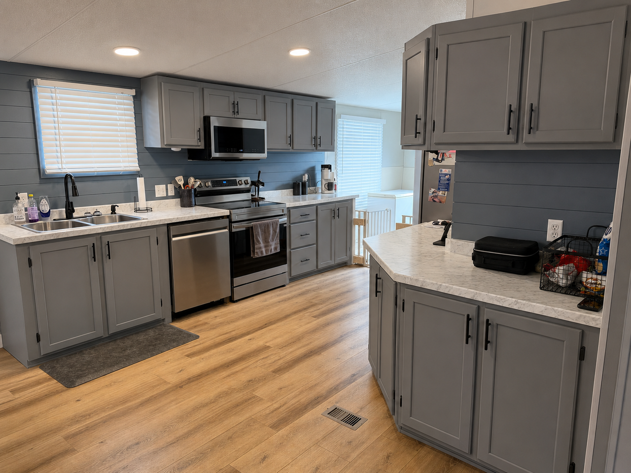 1307 Seaside Dr #NA - Photo 6 of 11
