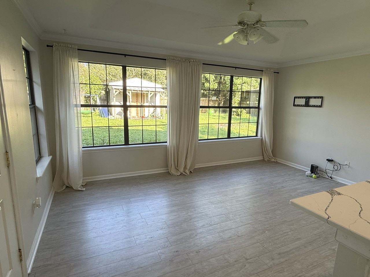 47 Kings Ct #NA - Photo 5 of 24