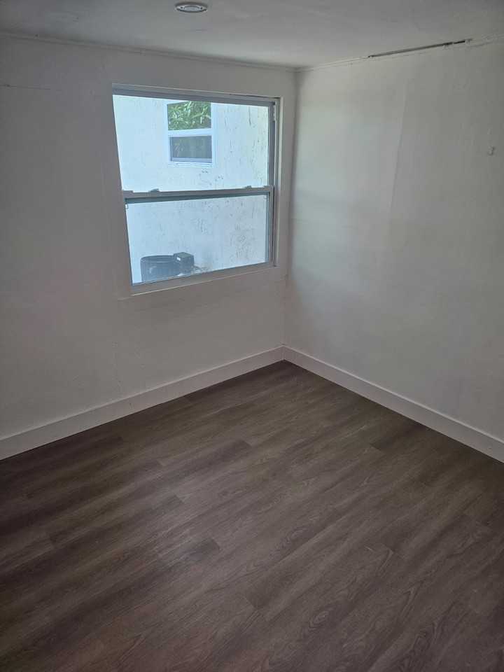 3196 Orange St #NA - Photo 5 of 11