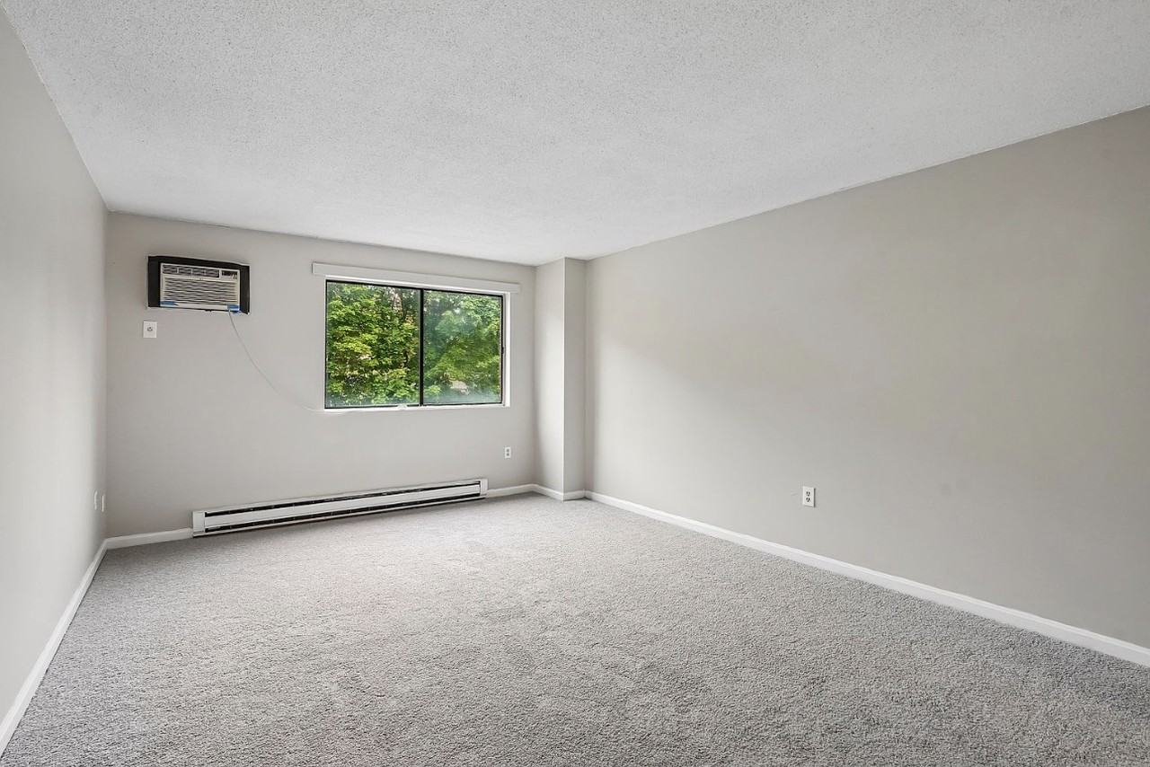 10 Rutledge St #2H - Photo 7 of 9