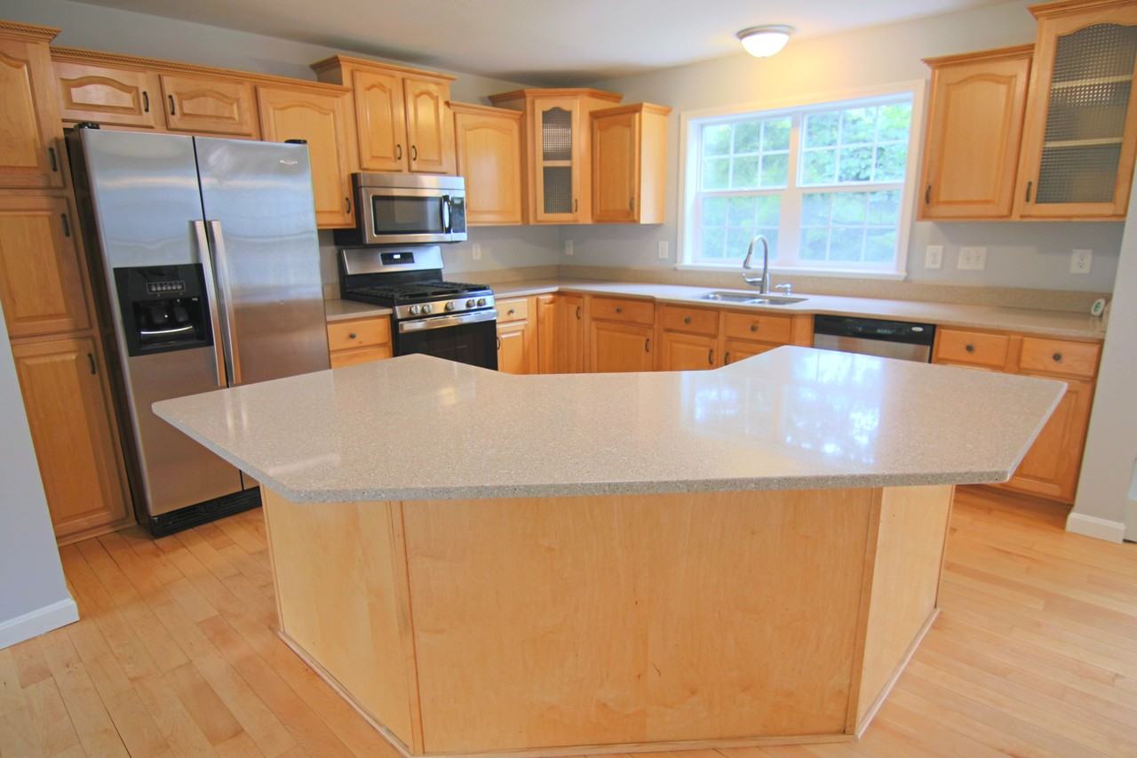 248 Colchester Rd #NA - Photo 4 of 20