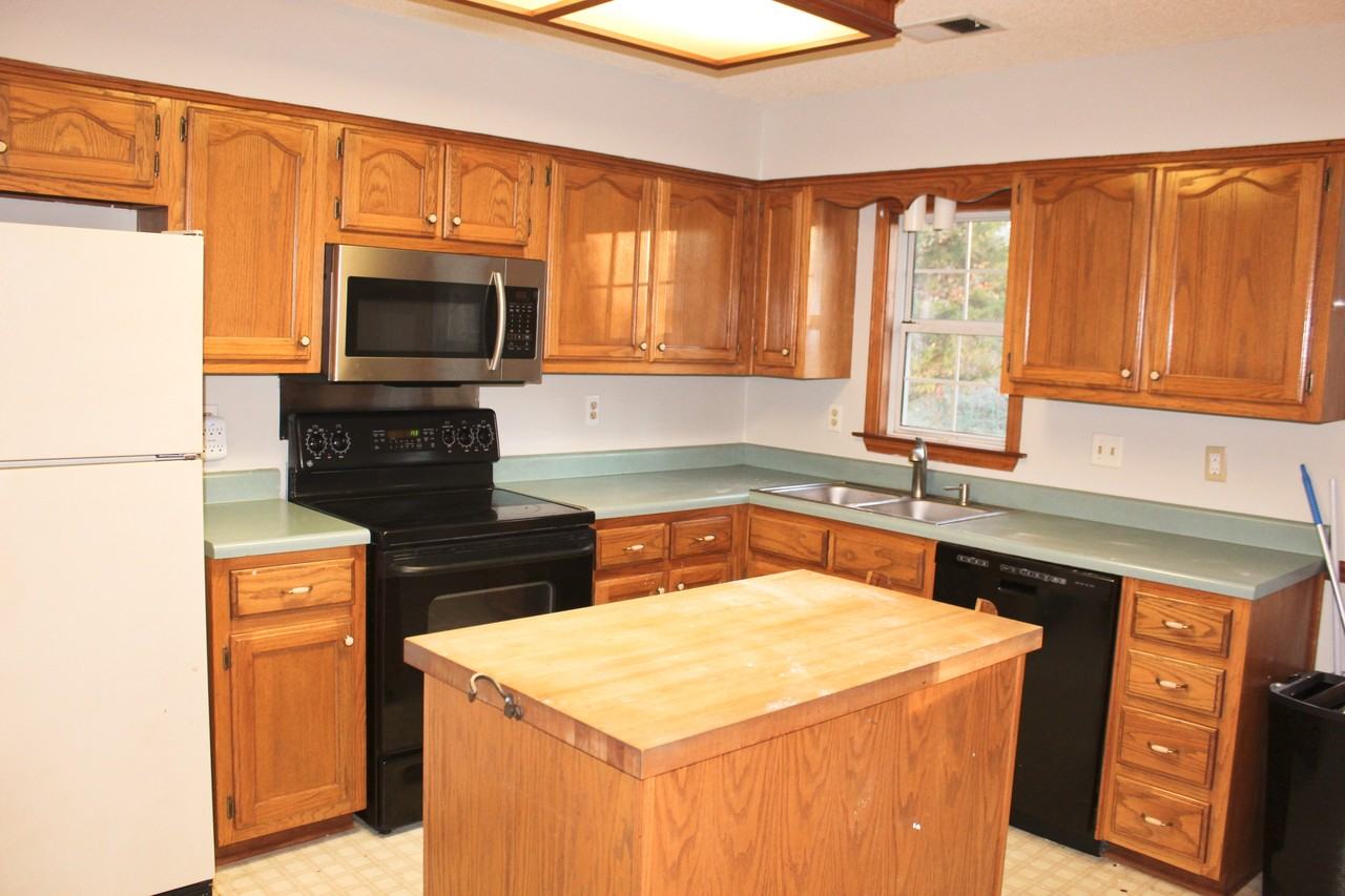 3470 Oak Rd #NA - Photo 6 of 18