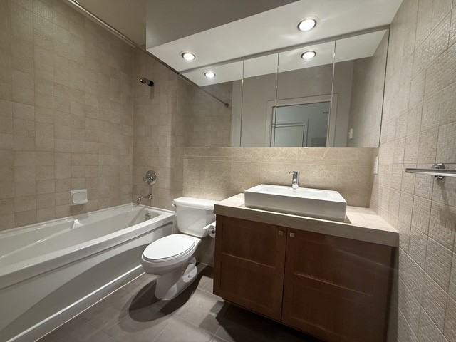 1333 West Georgia Street - Photo 5 of 9