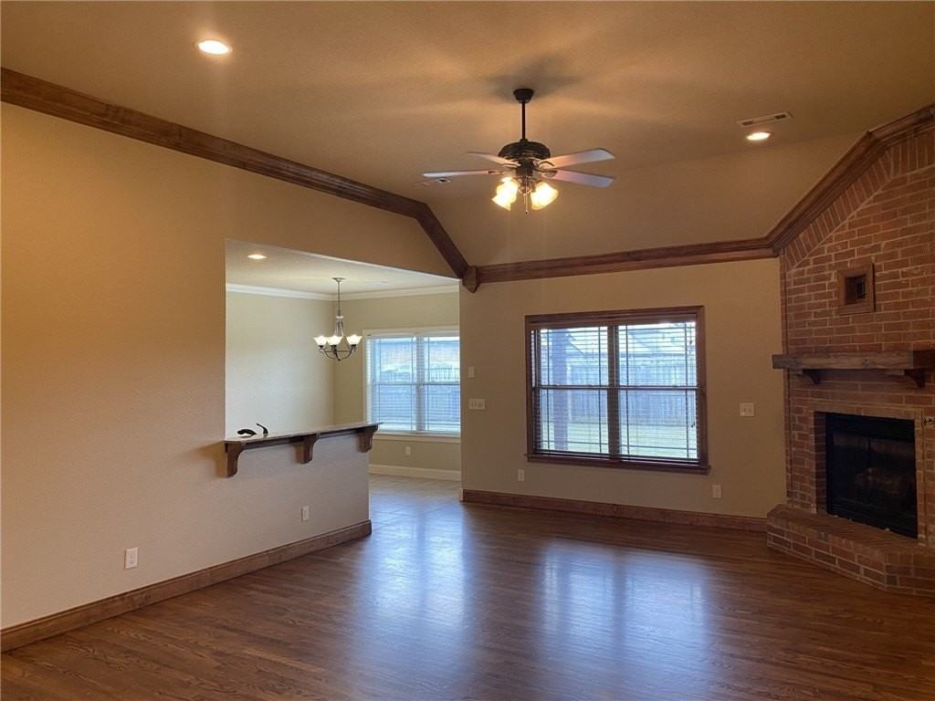 6202 W Sage Dr - Photo 5 of 35