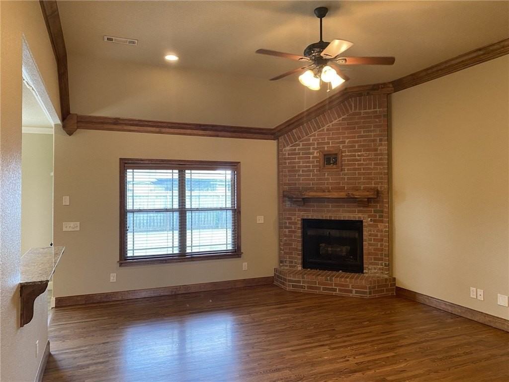 6202 W Sage Dr - Photo 6 of 35