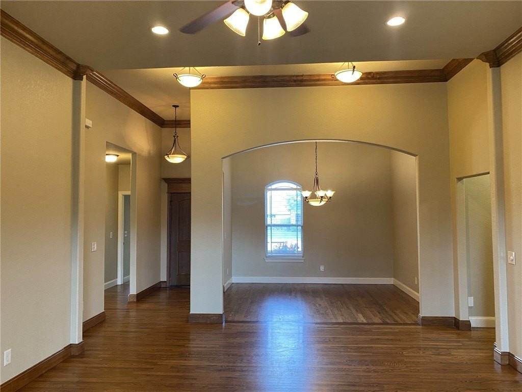 6202 W Sage Dr - Photo 7 of 35