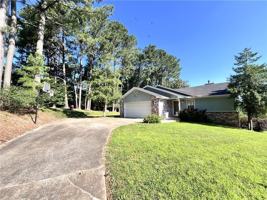 featured image of 40 Portsmouth Dr