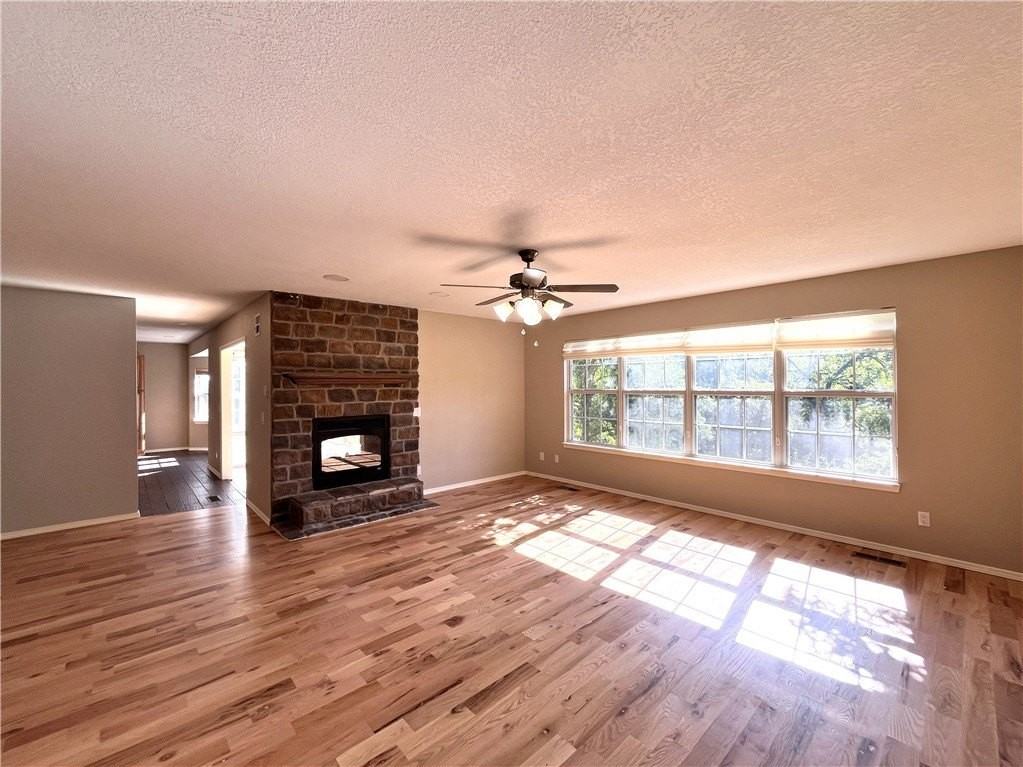 40 Portsmouth Dr - Photo 6 of 41