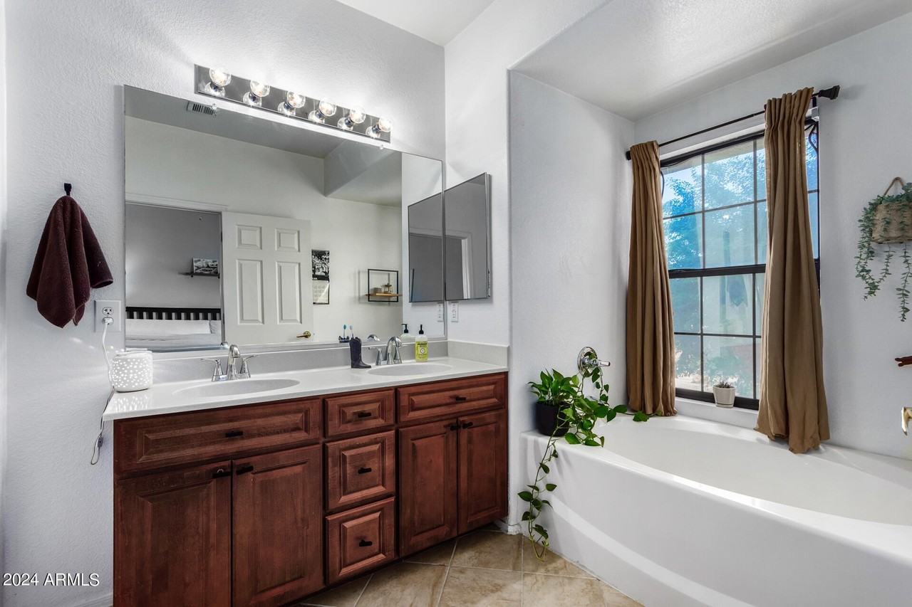1702 E Bell Rd #189 - Photo 7 of 12