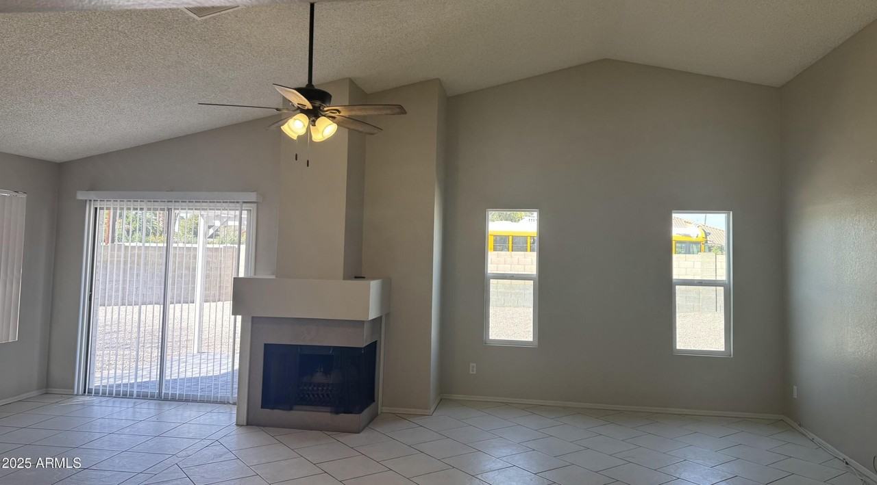 6320 W Shaw Butte Dr - Photo 6 of 27